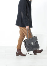 Load image into Gallery viewer, Zola Coat in Black